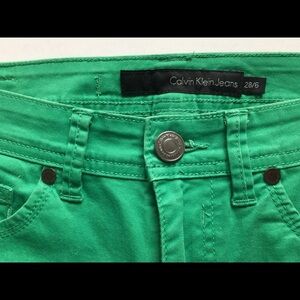 Calvin Klein skinny crop jean 6